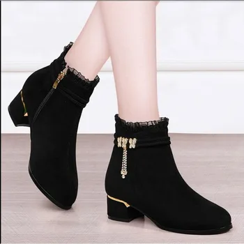 2023FHANCHU/ модные женские ботильоны из флока, зимняя обувь на среднем каблуке, короткие ботинки с кружевом, круглый носок, молния сбоку, Черные, прямая поставка Изображение