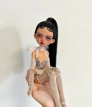 В наличии Дизайнерская кукла Qbaby AMY BJD Blythe 1/6, Милая девушка, высокое Качество, Горячая Распродажа, Выразительные Обнаженные Куклы с шаровыми шарнирами Изображение