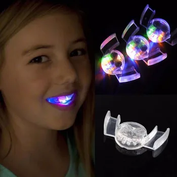 Забавная игра Светящийся зуб со светодиодной подсветкой для детей, детские светящиеся игрушки, Мигающая вспышка, Брекет-каппы, принадлежности для вечеринок Изображение